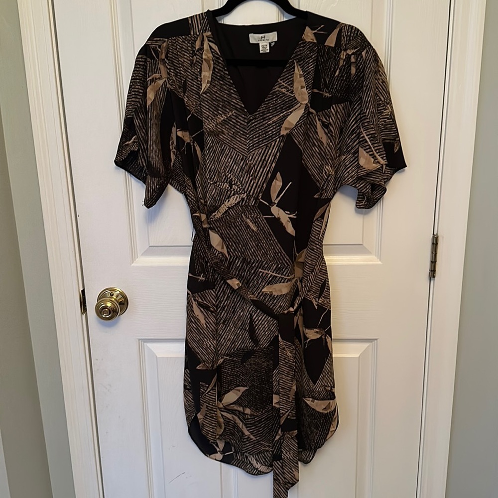 Halston Black and Brown Tie Dress Short Sleeve Striped Floral Leaf Print Sz XS